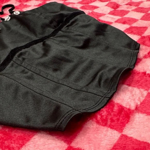 Wild Fable Black Camisole with Pink Micro Roses - Picture 4 of 5